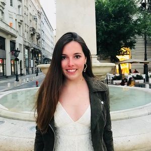 Meet your Posher, Ciara